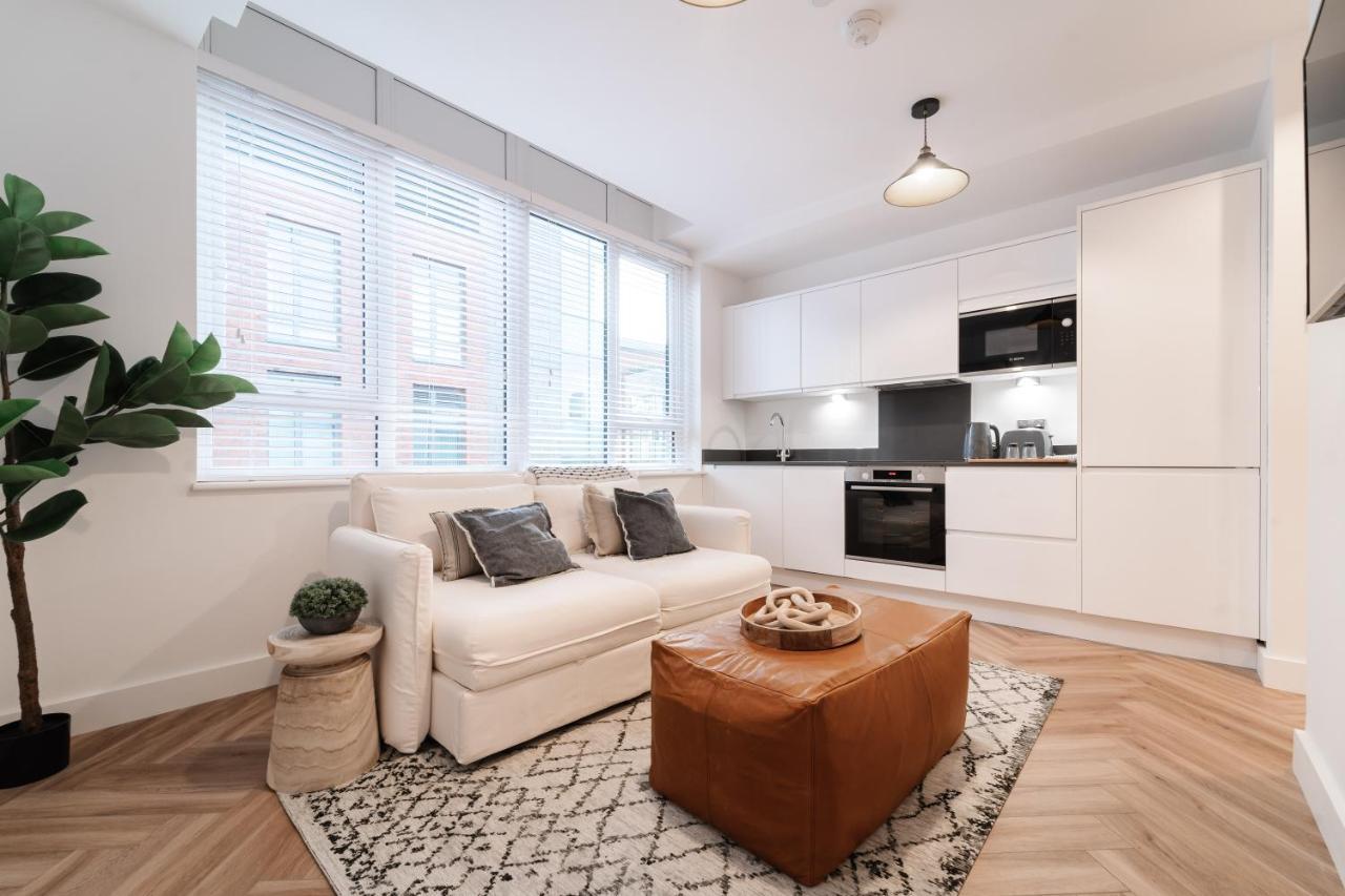 Royal House Stylish Apartments - Chester Dış mekan fotoğraf