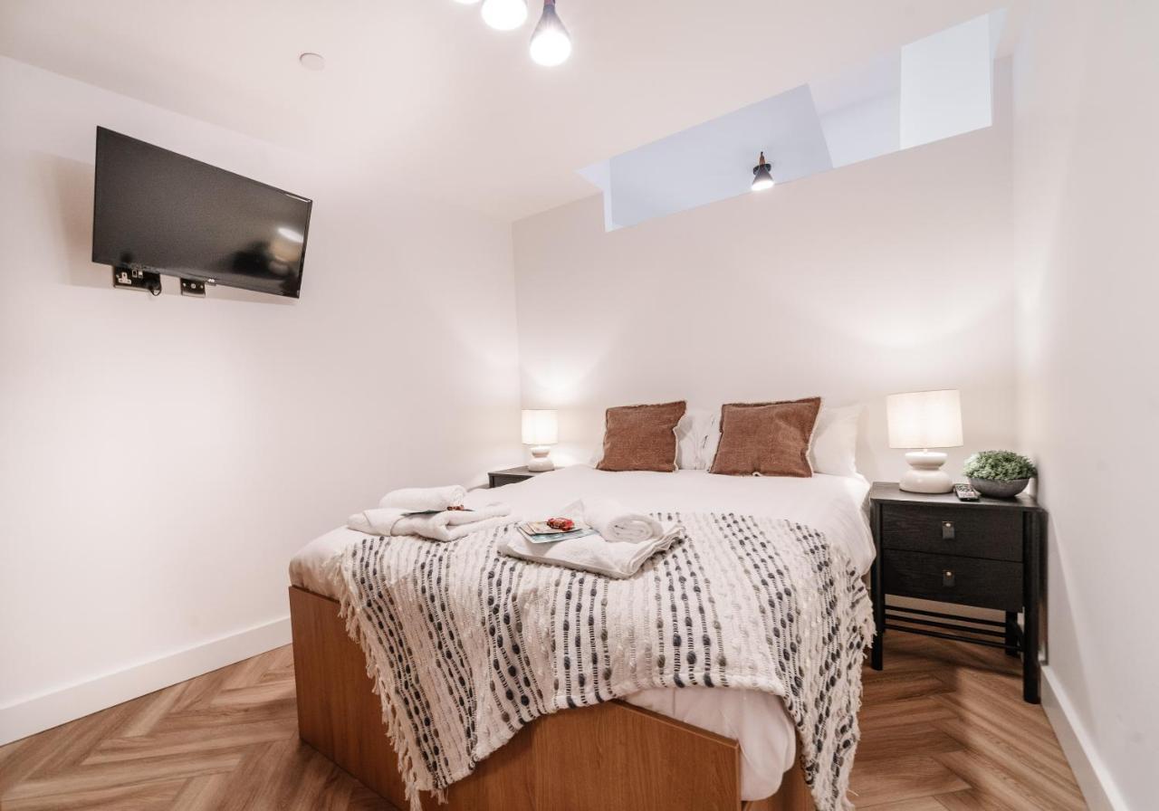 Royal House Stylish Apartments - Chester Dış mekan fotoğraf