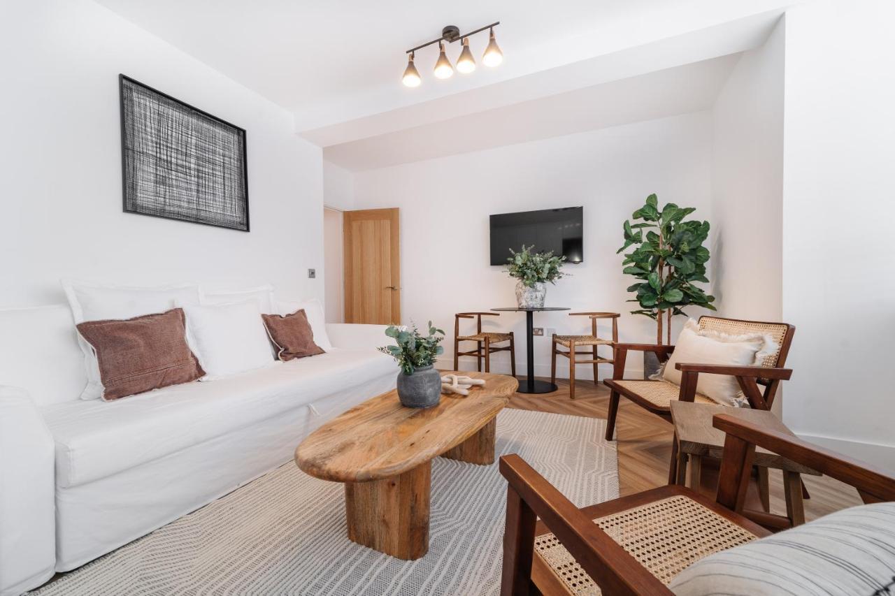 Royal House Stylish Apartments - Chester Dış mekan fotoğraf