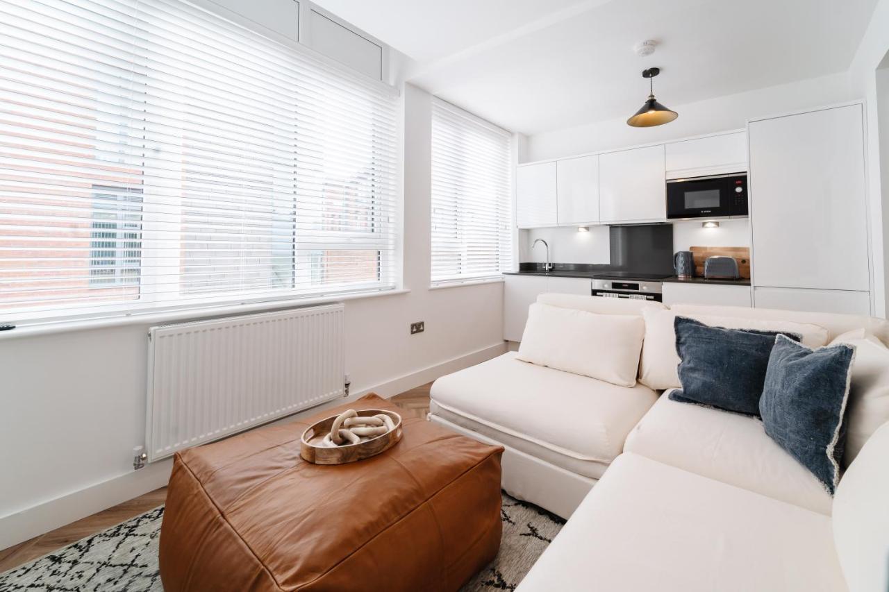 Royal House Stylish Apartments - Chester Dış mekan fotoğraf